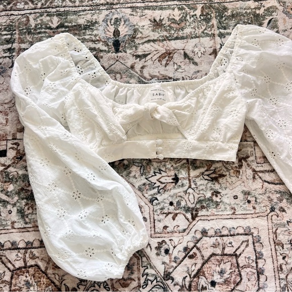 SABO NWT White Eyelet Puff Sleeve Top - Picture 14 of 14